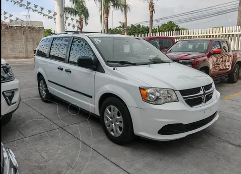 Dodge Grand Caravan SXT usado (2017) color Blanco financiado en mensualidades(enganche $25,000 mensualidades desde $9,850)