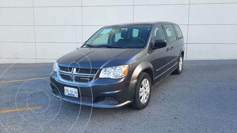 foto Dodge Grand Caravan SE usado (2017) color Gris precio $305,000
