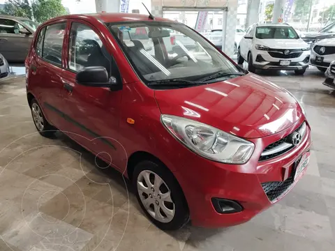 Dodge i10 GL Edicion Especial usado (2014) color Rojo precio $125,000