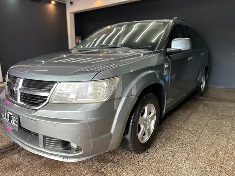 Dodge Journey SXT 2.4 usado (2010) color Plata Metalizado precio u$s9.500