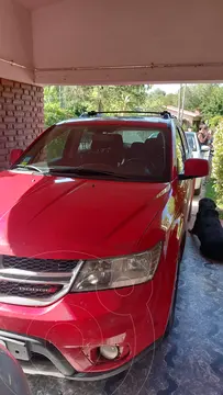Dodge Journey SXT usado (2013) color Rojo Cerezo precio $8.500.000