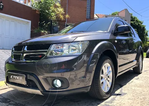 Dodge Journey SXT usado (2018) color Gris Metalico precio u$s21.480