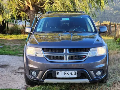 Dodge Journey SE usado (2019) color Gris Grafito precio $14.000.000