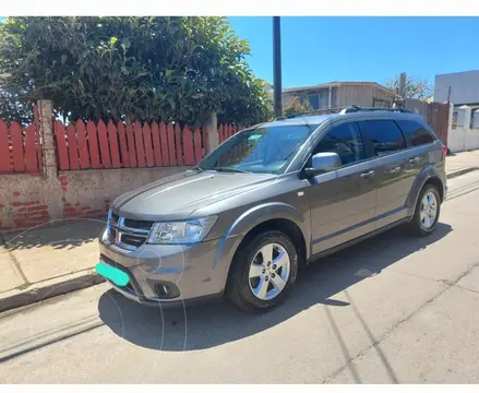 Dodge Journey 2.4L SE Aut usado (2013) color Gris Grafito precio $10.000.000