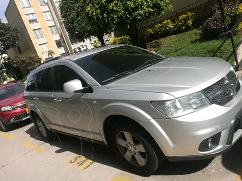 Dodge Journey SE 2.4L 7P usado (2012) color Plata precio $39.500.000