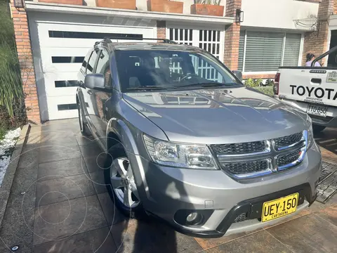 Dodge Journey SE 2.4L 7P Aut usado (2015) color Gris precio $50.000.000