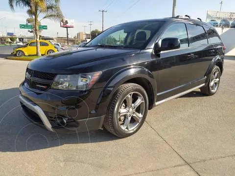 Dodge Journey SXT 2.4L 7 Pasajeros usado (2017) color Negro precio $347,000