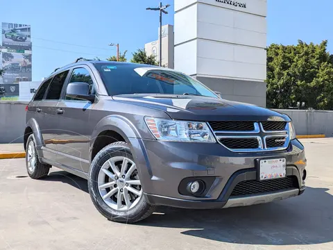 Dodge Journey SE 2.4L usado (2015) color Gris precio $190,000