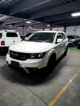 Dodge Journey SXT 2.4L 7 Pasajeros Lujo usado (2019) color Blanco Perla precio $269,990