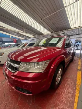 Dodge Journey SXT 2.4L 7 Pasajeros usado (2010) color Rojo precio $137,999