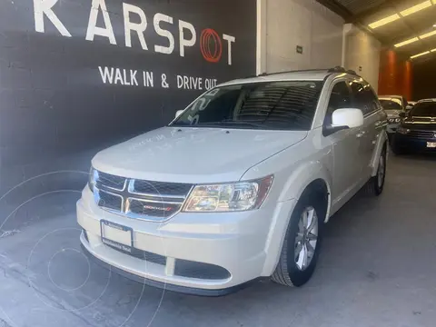 Dodge Journey SXT 2.4L 5 Pasajeros Plus usado (2013) color Blanco precio $189,900