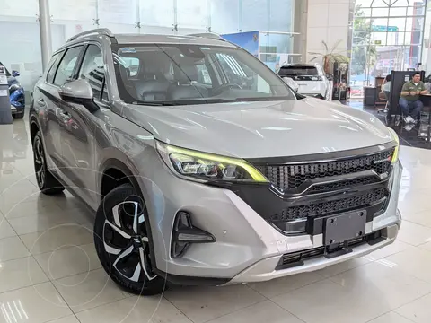 Dodge Journey Sport usado (2022) color plateado precio $289,800