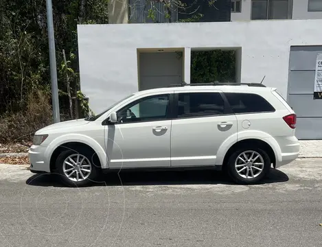 Dodge Journey SXT 2.4L 7 Pasajeros usado (2013) color Blanco precio $142,000