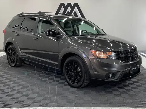 Dodge Journey SXT 2.4L 5 Pasajeros Plus usado (2016) color Gris precio $237,999