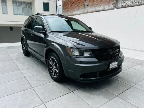 Dodge Journey SE Blacktop usado (2018) color Granito financiado en mensualidades(enganche $67,980 mensualidades desde $8,522)