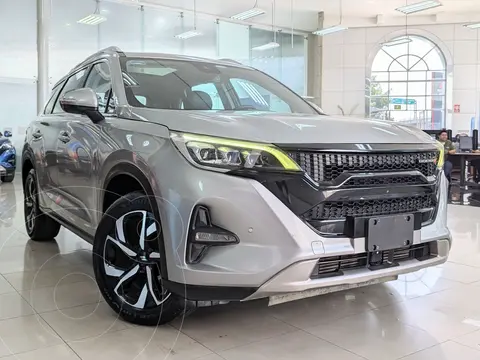 Dodge Journey Sport usado (2022) color plateado precio $370,000