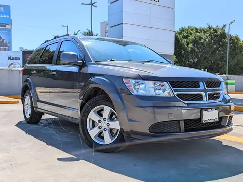 Dodge Journey SE 2.4L usado (2016) color Gris precio $220,000