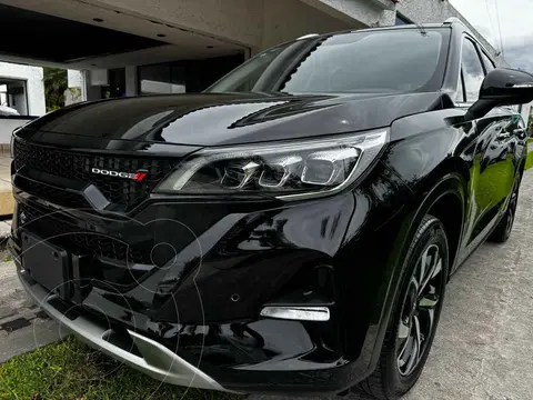 foto Dodge Journey SXT usado (2023) color Negro precio $388,000