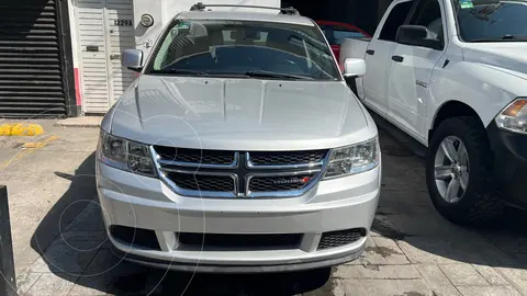 Dodge Journey SE 2.4L usado (2014) color Plata precio $174,900