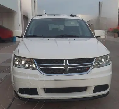 Dodge Journey SXT 2.4L 7 Pasajeros usado (2012) color Blanco precio $160,000