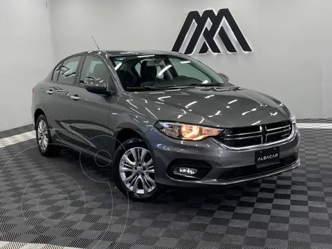 Dodge Neon SXT Plus Aut usado (2017) color Gris precio $219,900