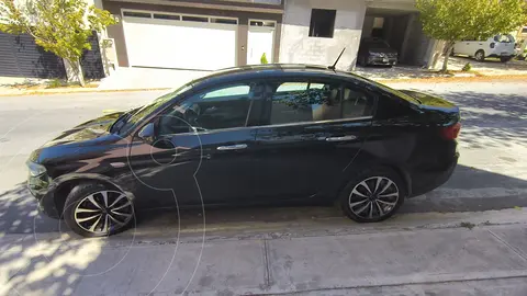 Dodge Neon SXT Plus Aut usado (2017) color Negro precio $185,000