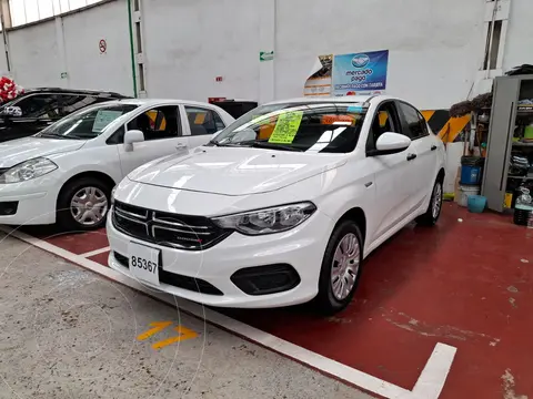 Dodge Neon SE usado (2020) color Blanco financiado en mensualidades(enganche $60,000 mensualidades desde $5,250)