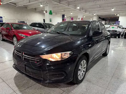 Dodge Neon SE usado (2017) color Negro precio $190,000