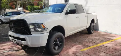 Dodge Ram Wagon 1500 SLT V8 usado (2017) color Blanco precio $430,000