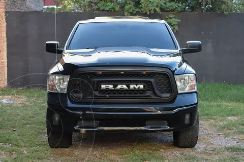 Dodge Ram RAM 1500 5.7 D/CAB 4X4 LARAMIE usado (2013) color Negro precio $15.080.000