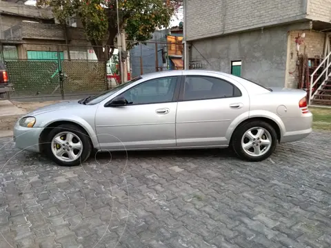 Dodge Stratus 2.4L SE Aut usado (2004) color Gris precio $58,000