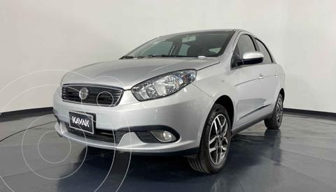 Dodge Vision 1.6L usado (2018) color Plata precio $172,999