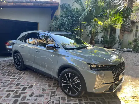 DS 7 E-Tense 4X4 usado (2025) color Gris Platina precio u$s68.000