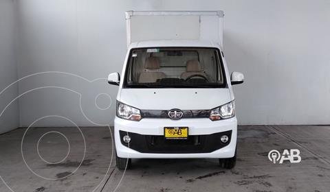 FAW F5 5P Lujo usado (2017) color Blanco precio $195,000