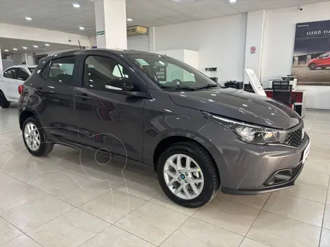 FIAT Argo 1.3 Drive nuevo color Gris financiado en cuotas(anticipo $4.000.000)