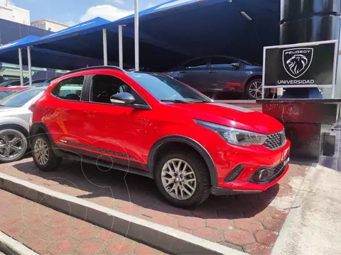 Fiat Argo Trekking usado (2021) color Rojo precio $300,000
