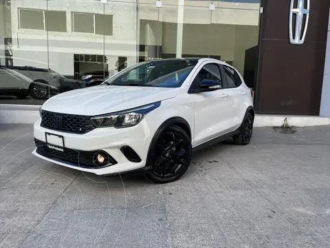 Fiat Argo HGT usado (2021) color Blanco precio $250,000