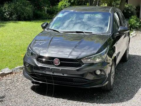 foto FIAT Cronos 1.3L Drive usado (2018) color Negro precio u$s9.400