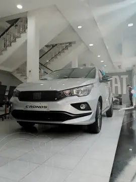 FIAT Cronos 1.3L Drive nuevo color Plata precio $3.000.000