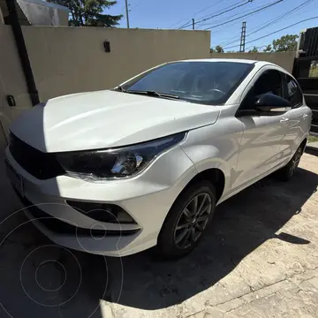 FIAT Cronos 1.3L Drive CVT usado (2024) color Blanco Alaska financiado en cuotas(anticipo $4.000.000)