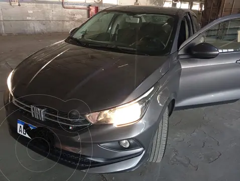 FIAT Cronos 1.3L Like usado (2024) color Gris precio $21.400.000