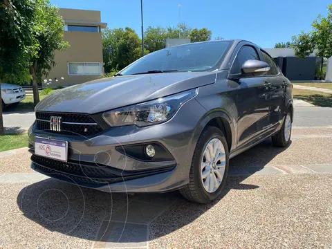 foto FIAT Cronos 1.3L Drive GSE Pack Conectividad usado (2021) color Gris Scandium precio $3.950.000