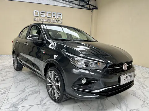 FIAT Cronos 1.8L Precision Pack Premium usado (2018) color Negro Vesubio precio $4.500.000