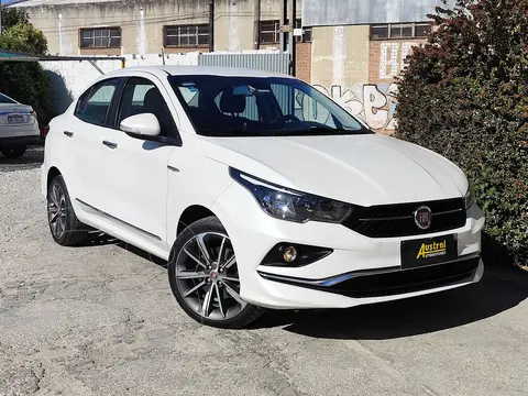 FIAT Cronos 1.8L Precision Pack Premium usado (2018) color Blanco financiado en cuotas(anticipo $9.500.000)