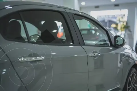 FIAT Cronos 1.8L Precision nuevo color Gris financiado en cuotas(anticipo $2.300.000)
