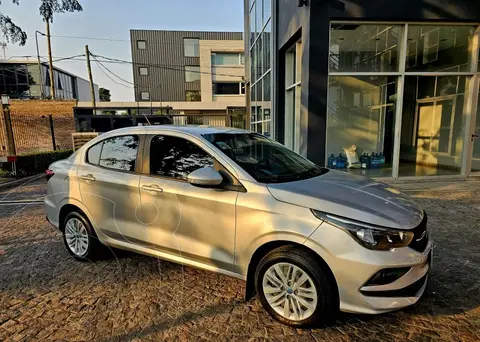 FIAT Cronos 1.3L Drive usado (2021) color Plata financiado en cuotas(anticipo $4.000.000)