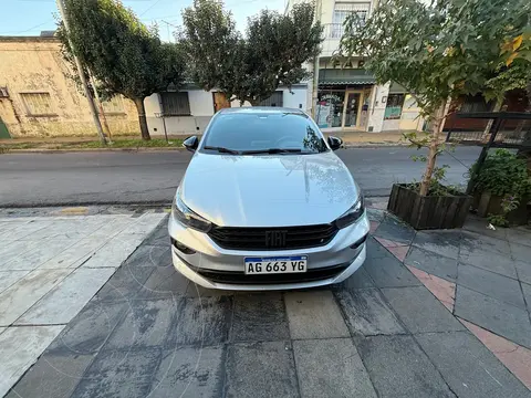 FIAT Cronos 1.3L Drive S-Design usado (2024) color Gris precio $4.999.999