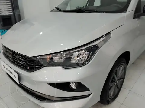 FIAT Cronos 1.3L Drive nuevo color Blanco Alaska precio $2.700.000
