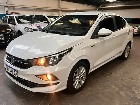 FIAT Cronos 1.3L Drive usado (2019) color Blanco precio $17.500.000