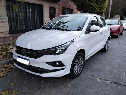 FIAT Cronos 1.3L Drive usado (2022) color Blanco precio $17.000.000
